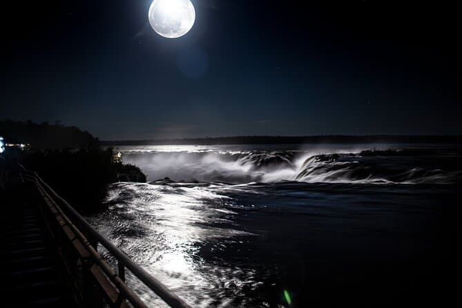 Passeio de Lua Cheia — Cataratas Argentinas