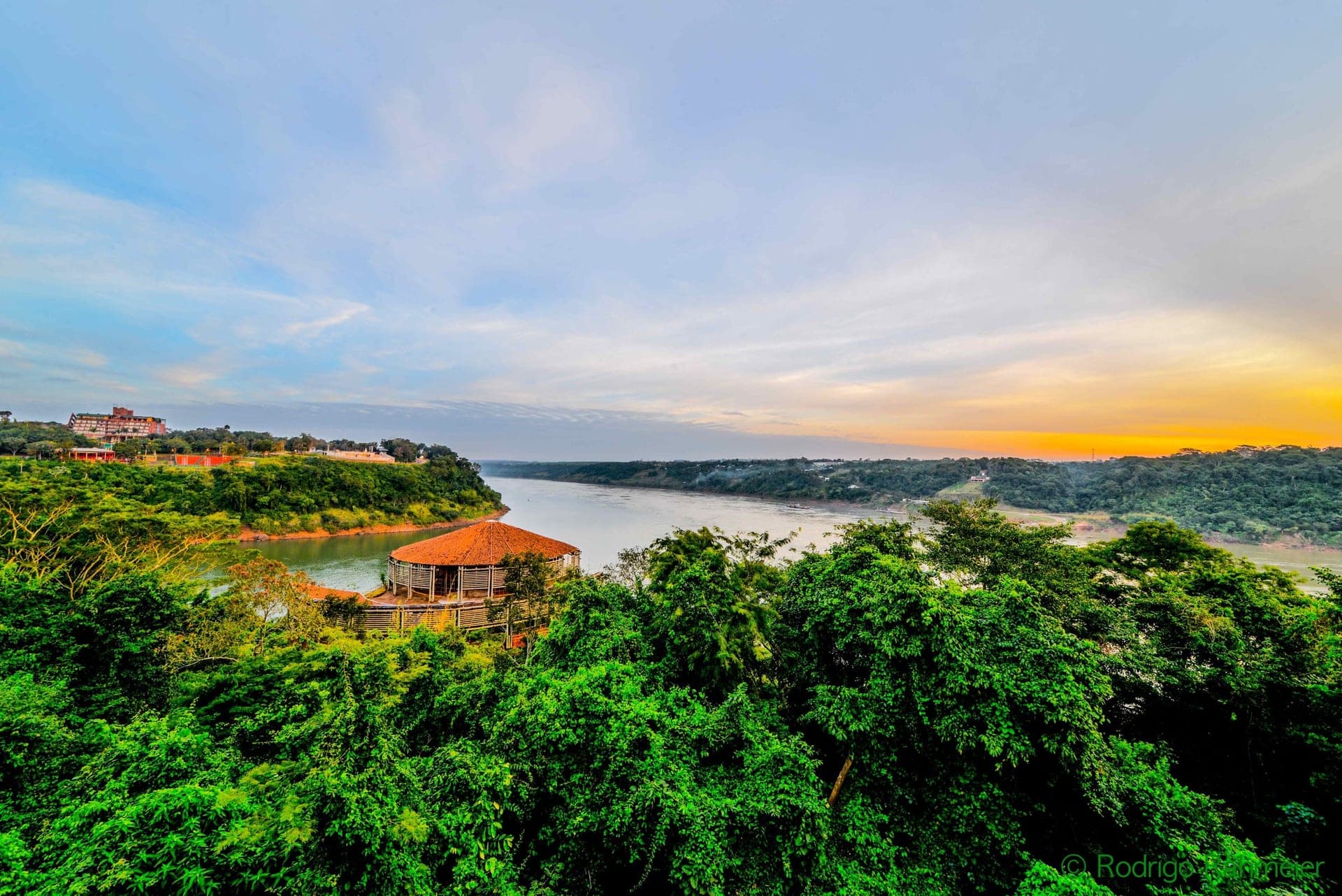 Restaurante Cabeza de Vaca — no Marco das Três Fronteiras